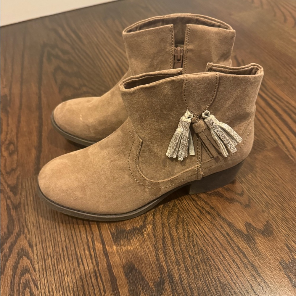 Steve Madden Brown Suede Ankle Boots with Tassels
